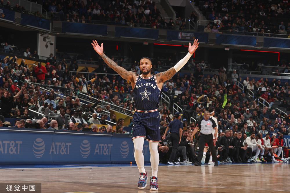 了球迷们的 了球迷们的